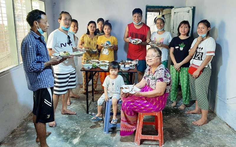 미얀마 E교회 썸네일
